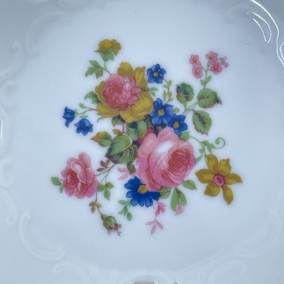 vintage reticulated porcelain nut bonbon plates with floral design gold rim (4) - Picture 5 of 5